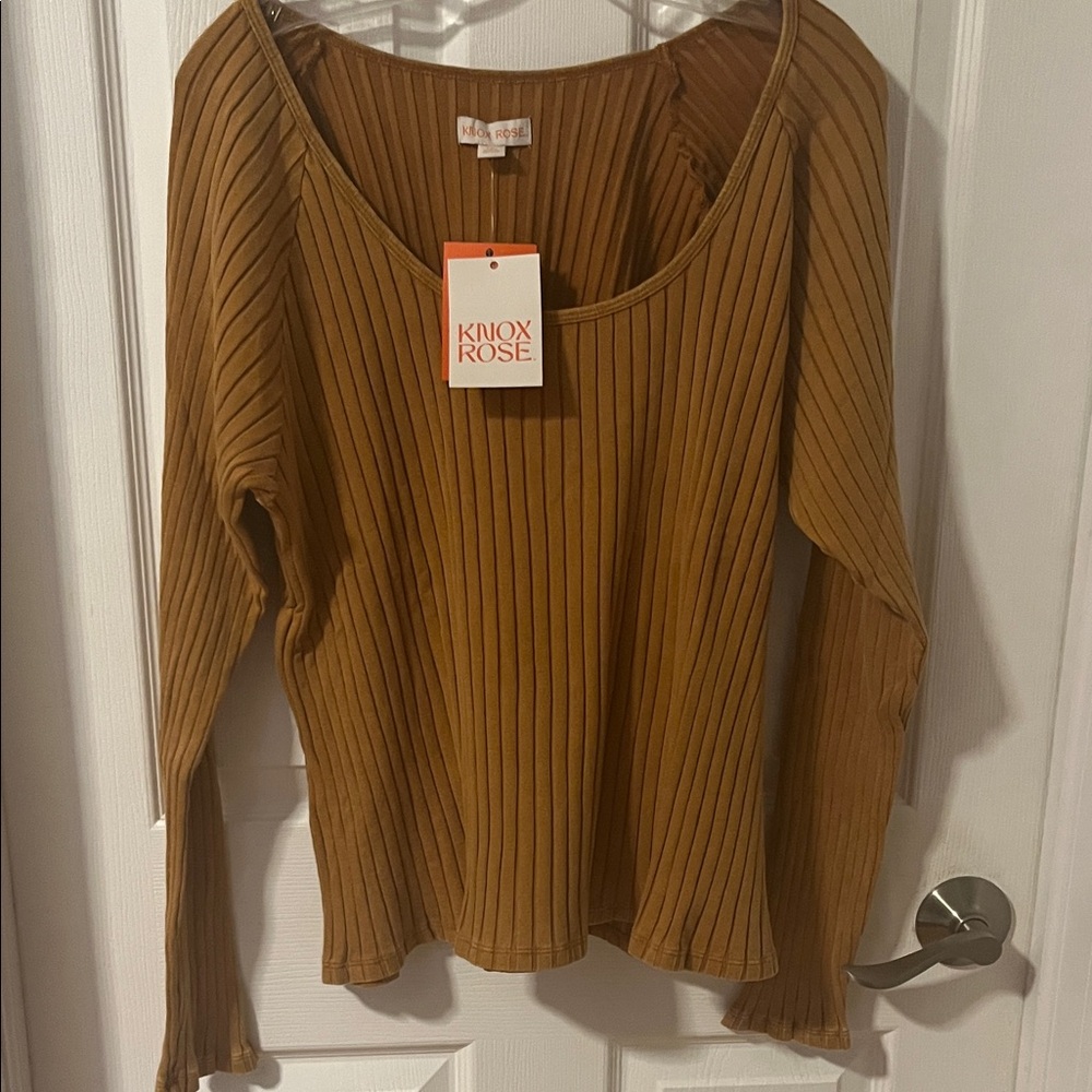 NWT Knox Rose Tan/Brown Long Sleeve Ribbed Top. Size XXL.